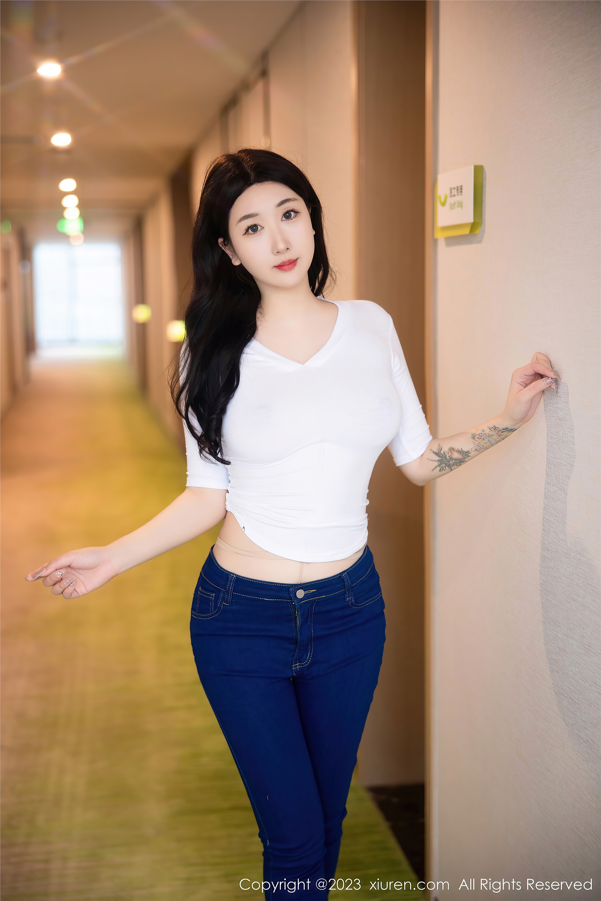 XiuRen秀人网  2023.04.13 NO.6570 江真真